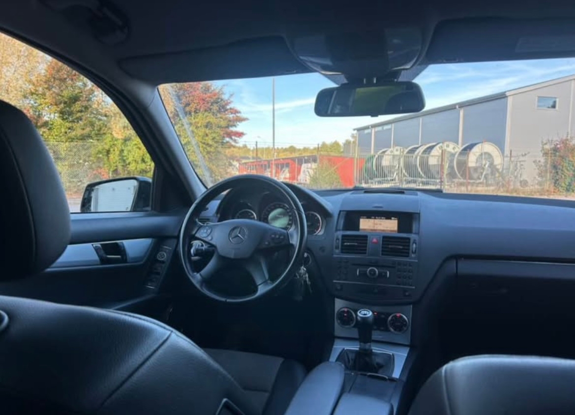 Mercedes-Benz C 2011, bild 5/10