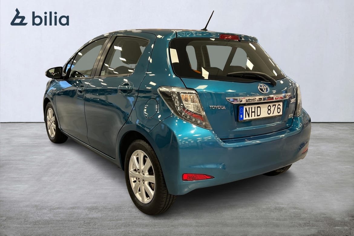 Toyota Yaris 2013, bild 2/10