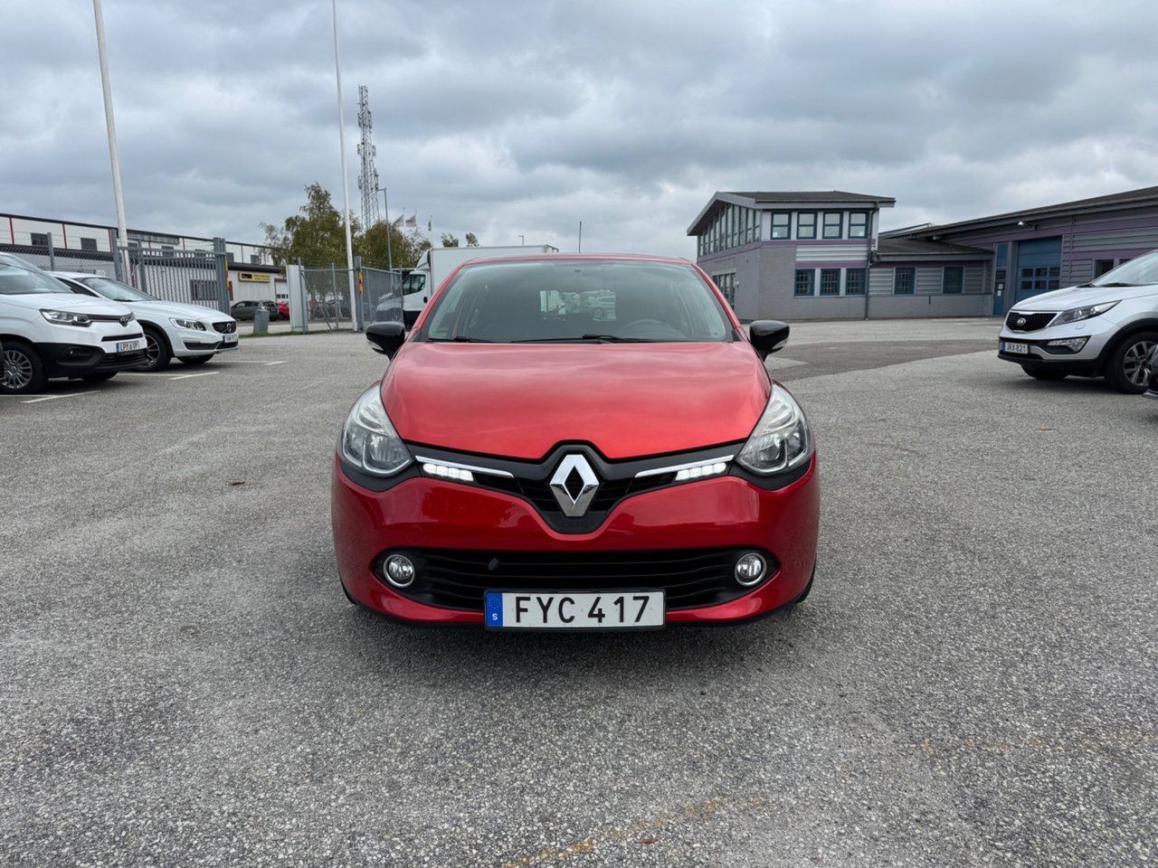 Renault Clio 2015, bild 2/10
