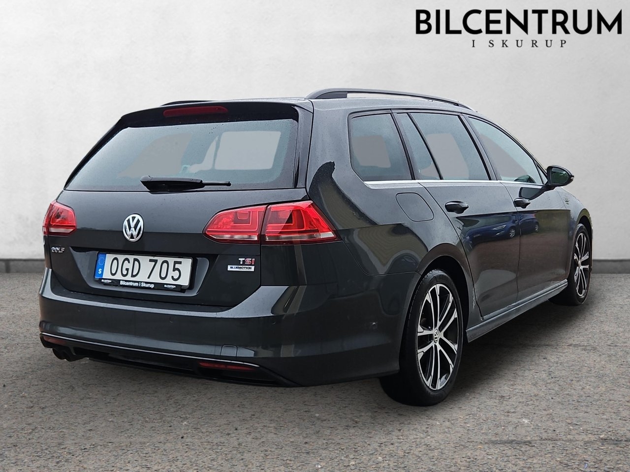 Volkswagen Golf 1.4 TSI R-Line 2017, bild 3/8