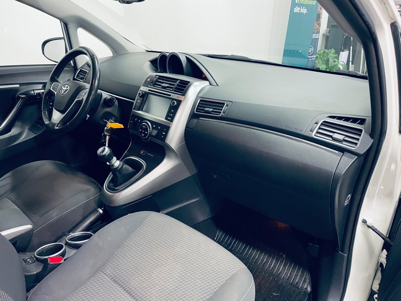 Toyota Verso 1.8 2016, bild 7/10