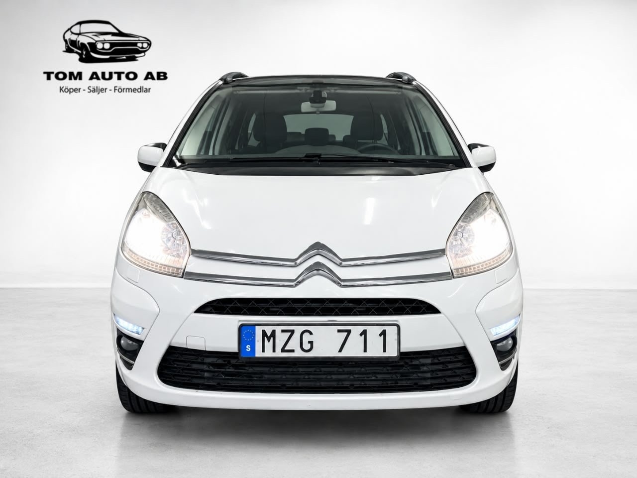Citroen Grand C4 Picasso e-HDi 110 FAP 2012, bild 2/10