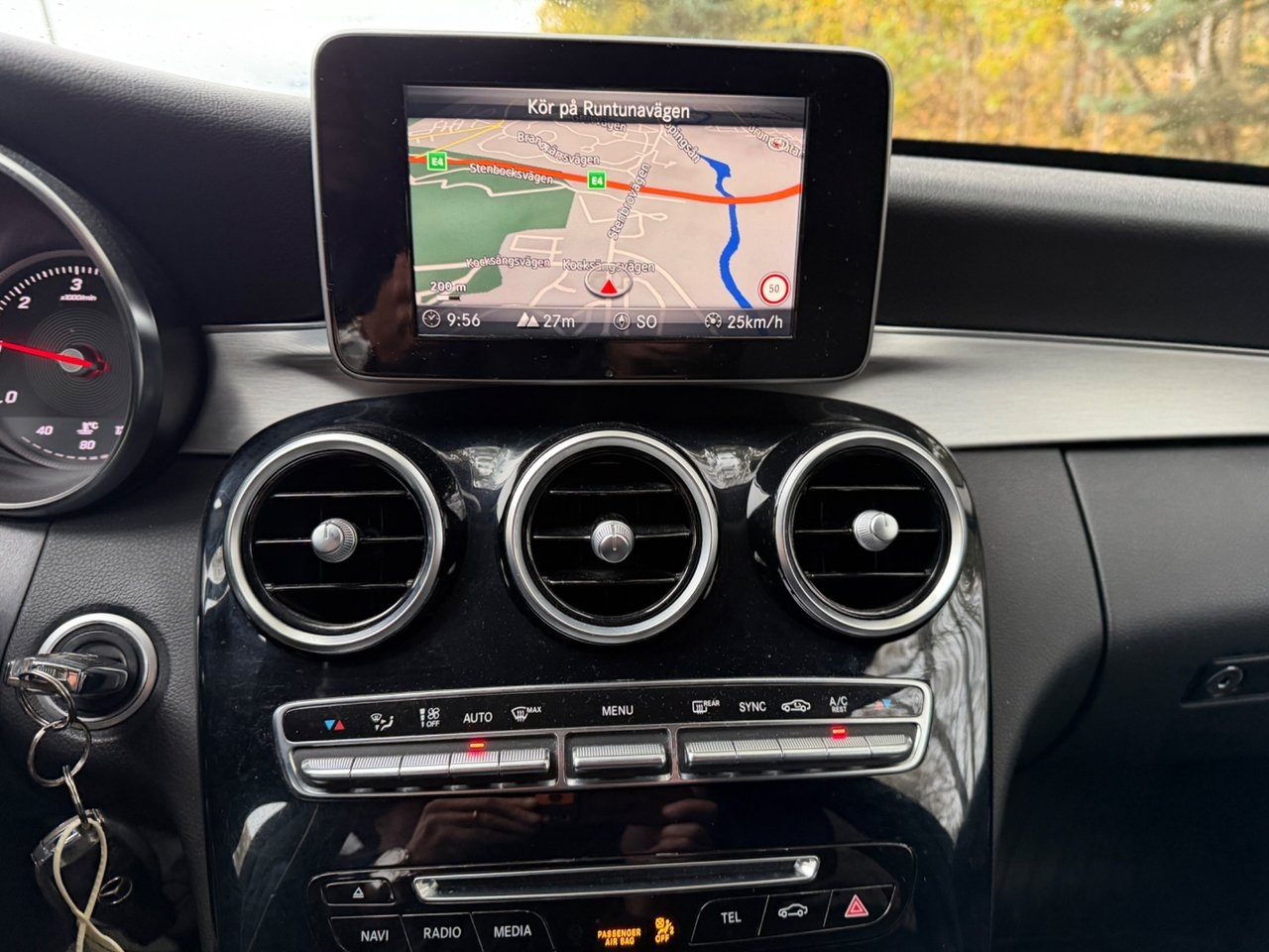 Mercedes-Benz C 2017, bild 7/9