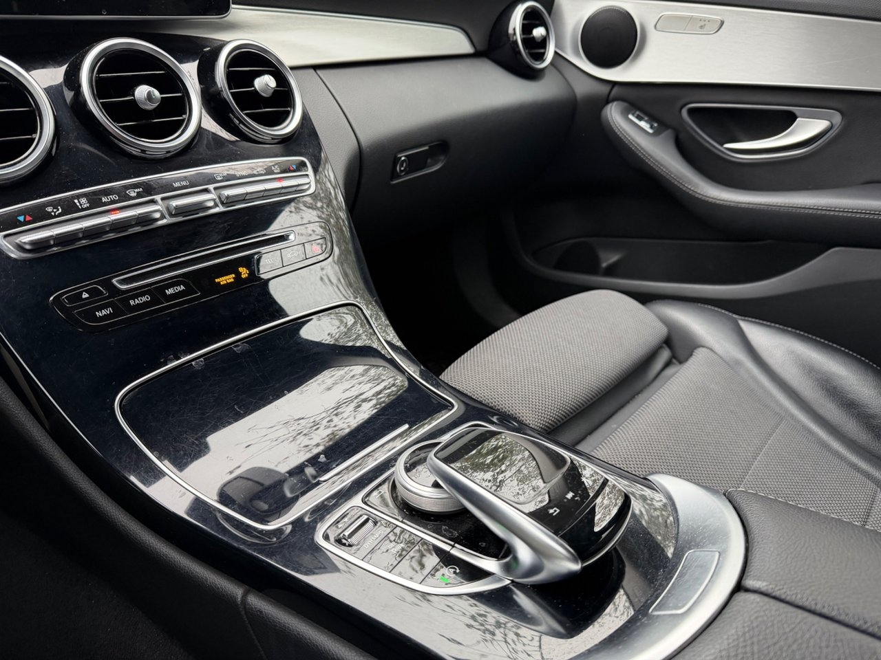 Mercedes-Benz C 2017, bild 5/9