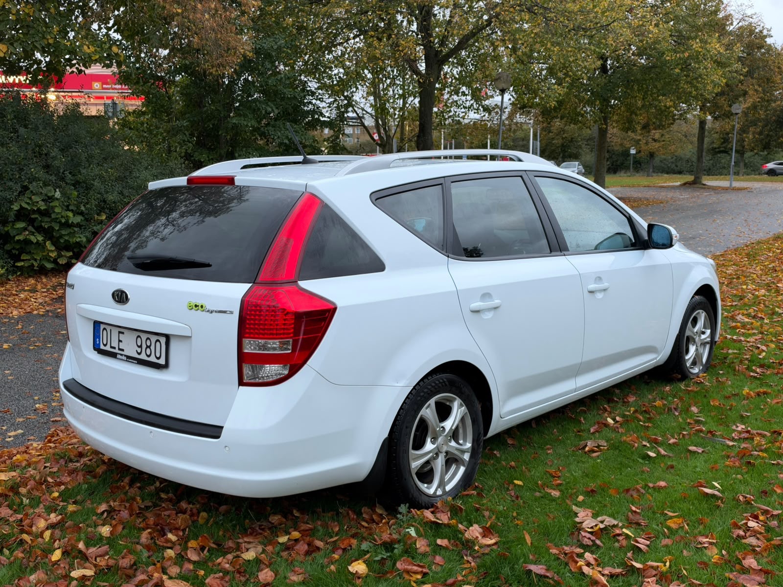 Kia Ceed 1.6 ny besiktad rostfri 2010 2010, bild 7/9
