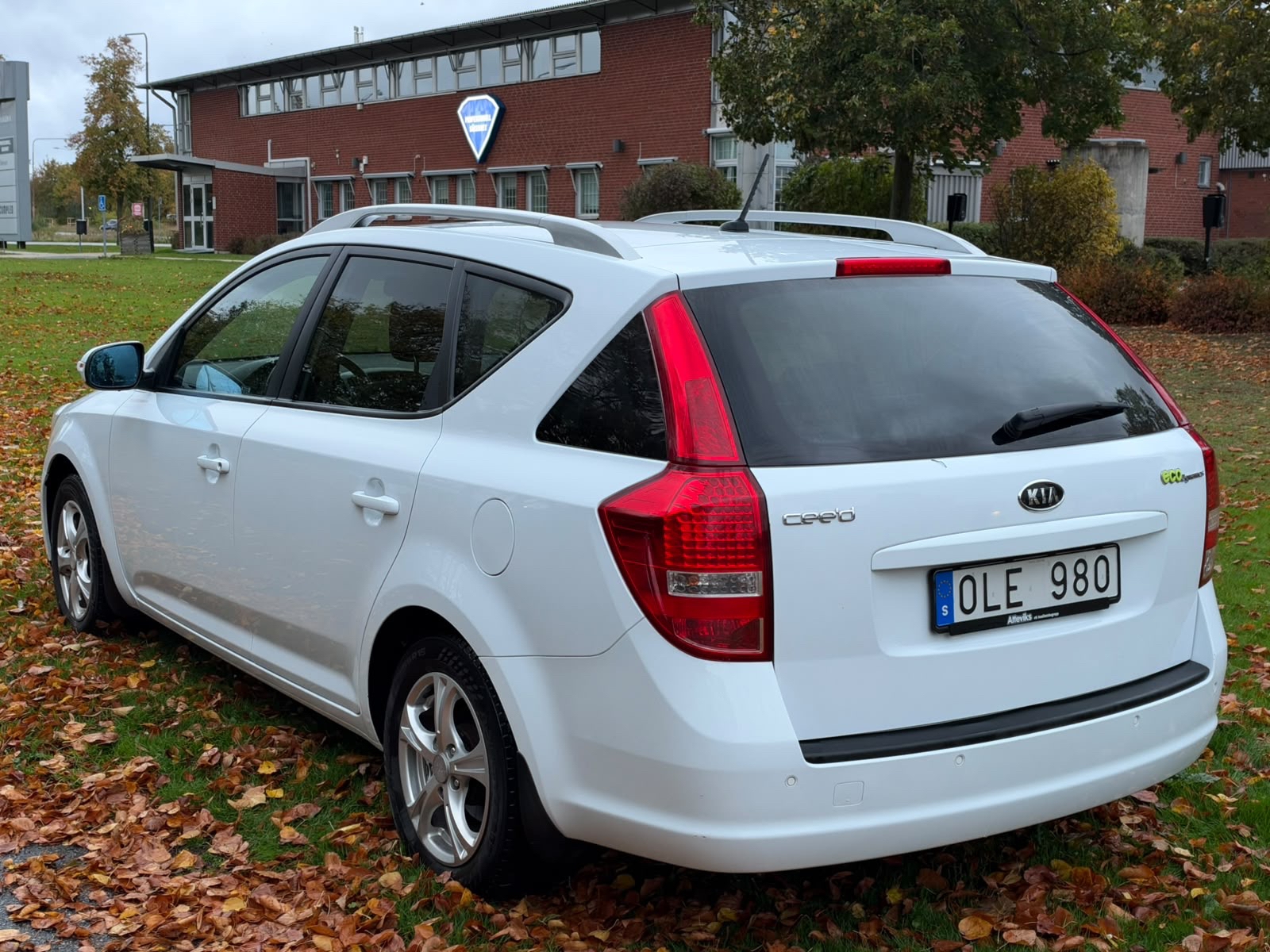 Kia Ceed 1.6 ny besiktad rostfri 2010 2010, bild 6/9