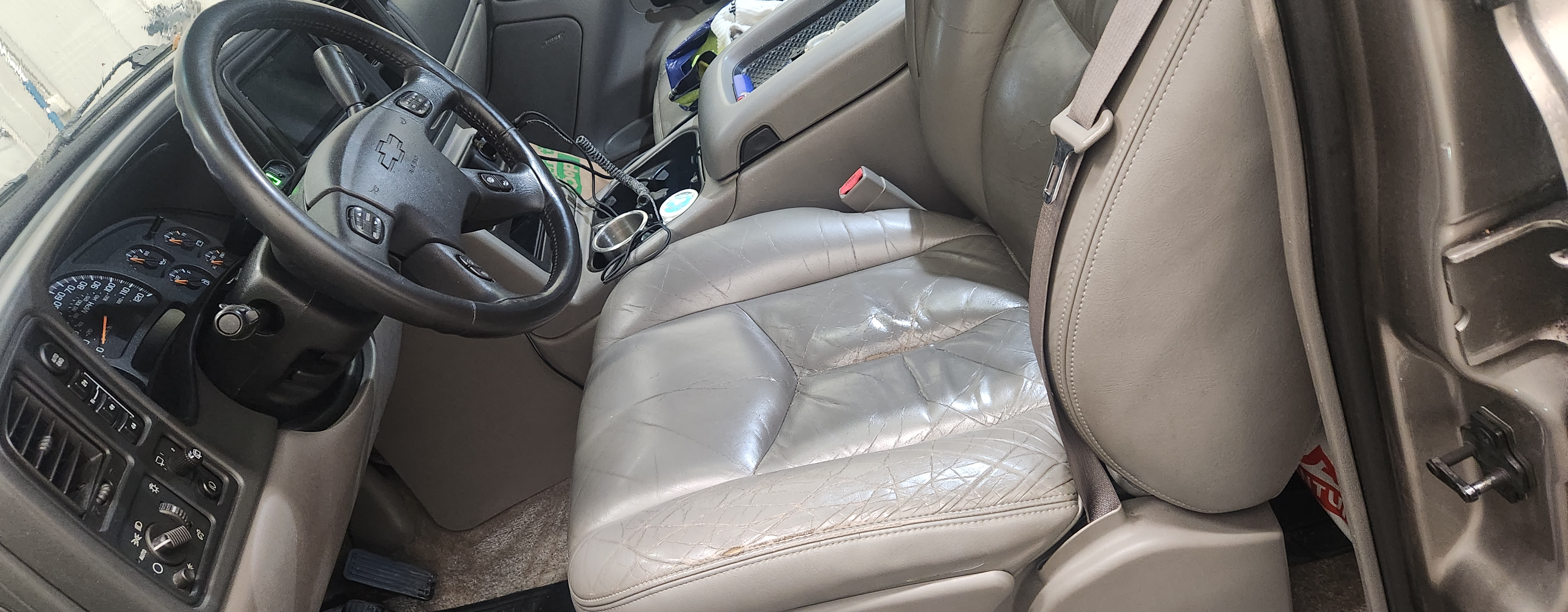 Chevrolet Tahoe 2003, kuva 3/10
