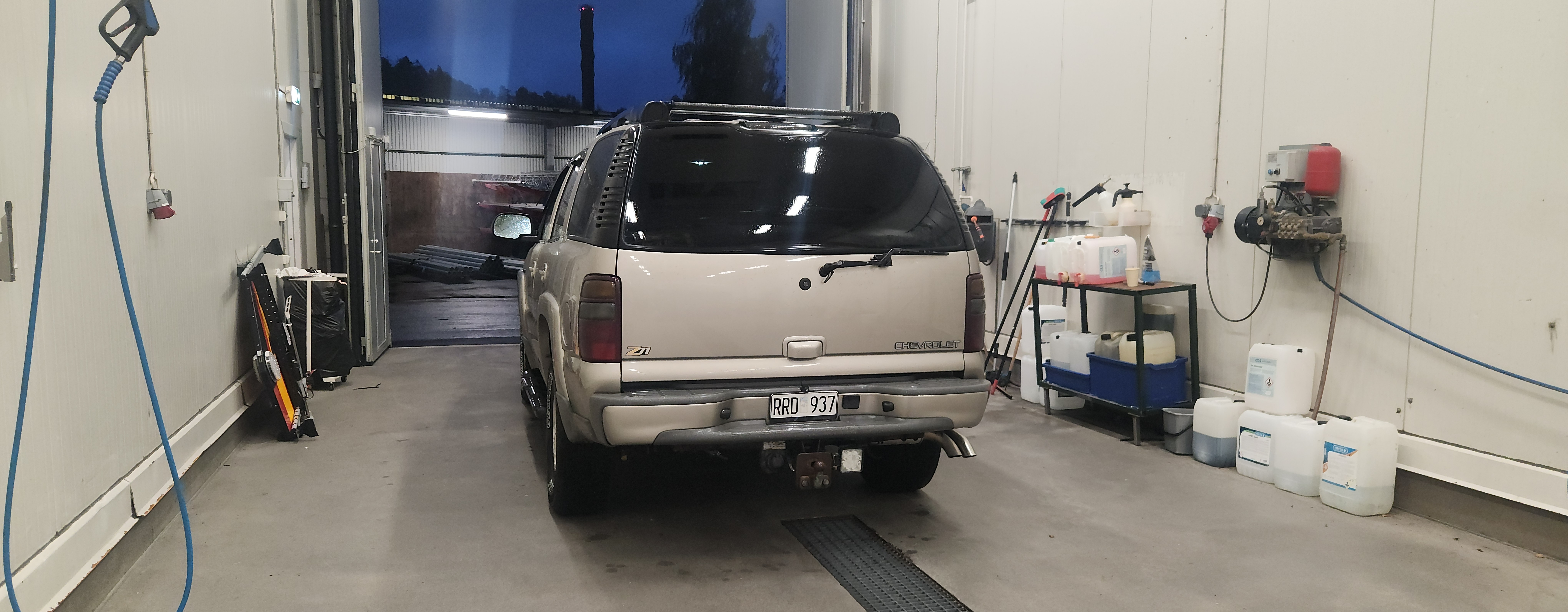 Chevrolet Tahoe 2003, kuva 6/10