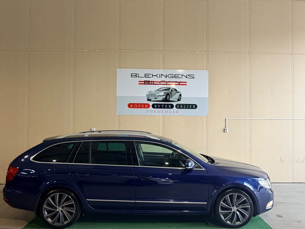 Skoda Superb Ambition 2013, kuva 5/10