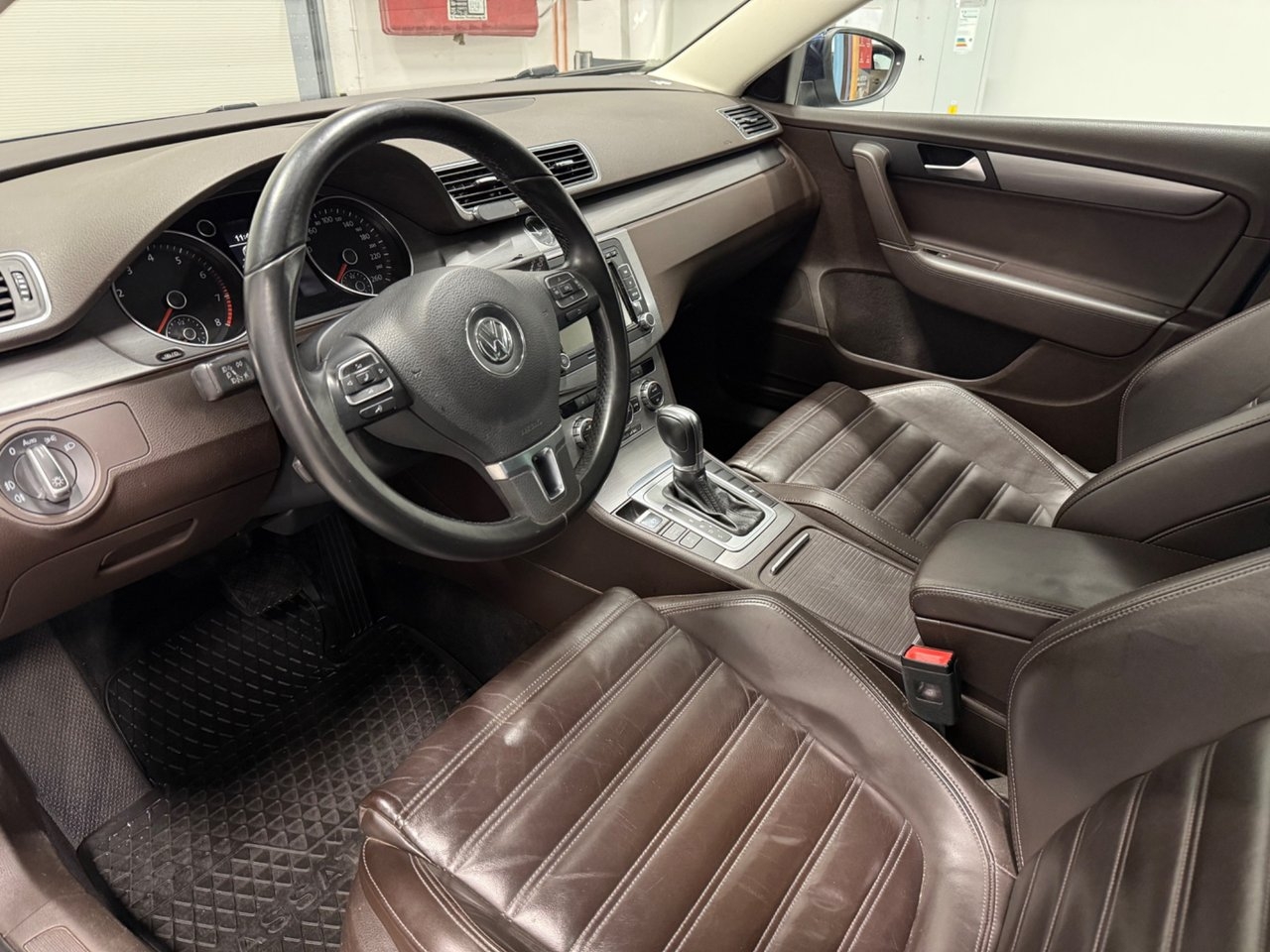 Volkswagen Passat 1.4 TSI EcoFuel 2014, bild 6/10