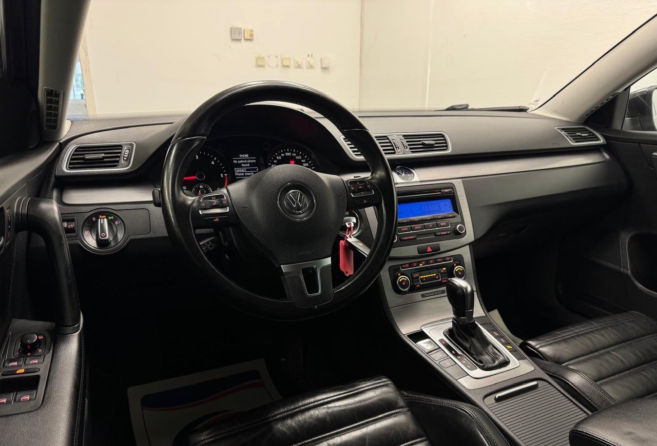 Volkswagen Passat 2.0 TDI DPF GT 2011, photo 5/10