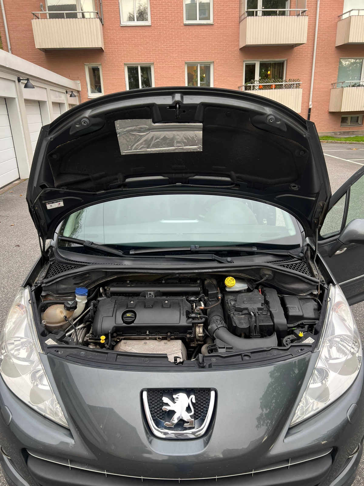 Peugeot 207 95 VTi 2011, bild 9/9