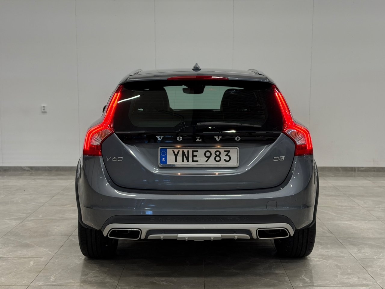 Volvo V60 Cross Country D3 Plus Classic 2018, bild 7/10