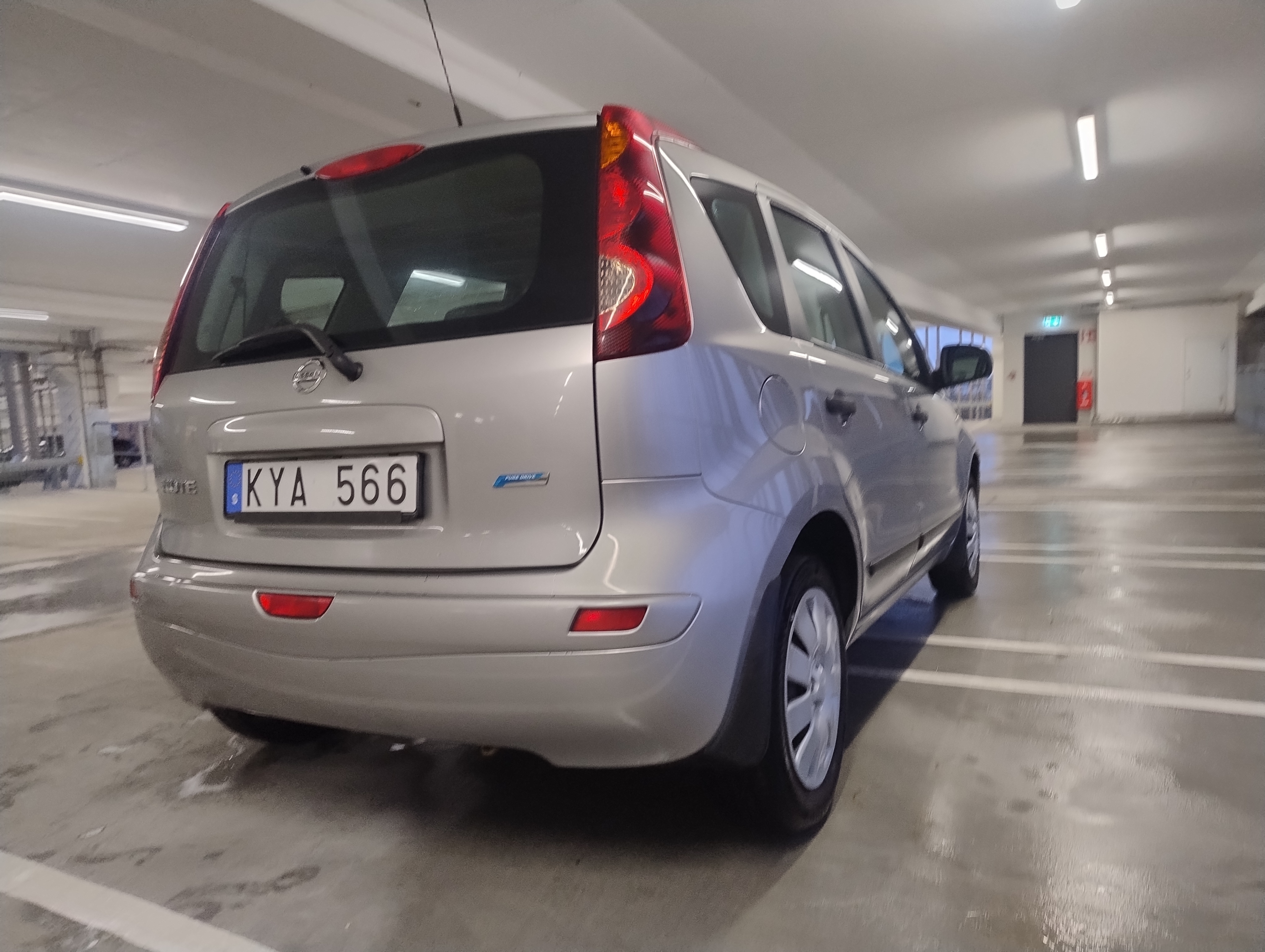 Nissan Note 2010, bild 4/10