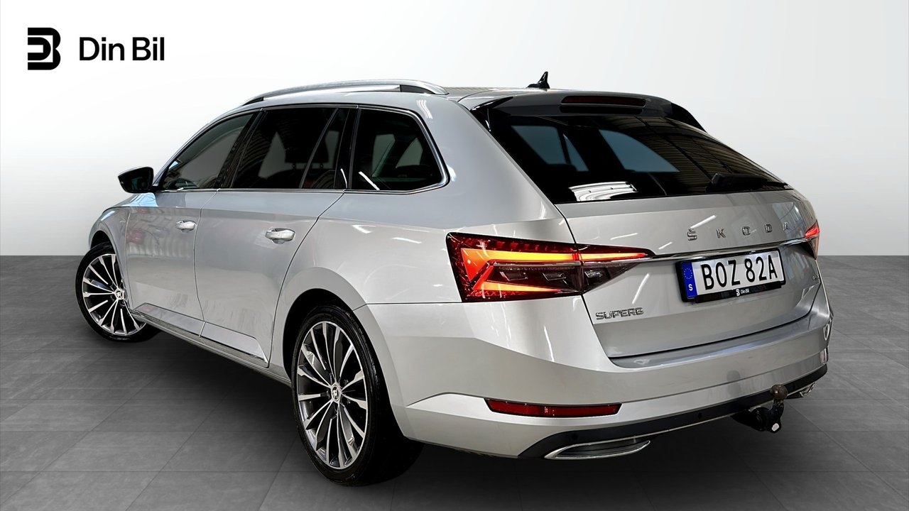 Skoda Superb 2.0 TDI L&K 2023, bild 3/10