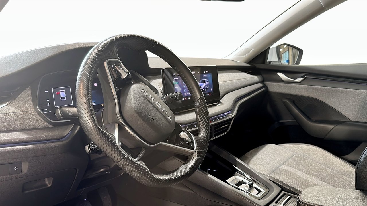 Skoda Octavia 2025, bild 7/10