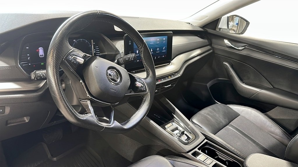 Skoda Octavia 2021, bild 7/10