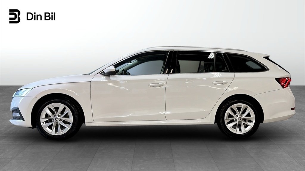 Skoda Octavia 2021, bild 2/10
