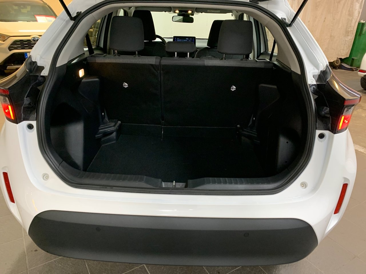 Toyota Yaris Cross 1.5 Hybrid 116 Active 2024, bild 7/10