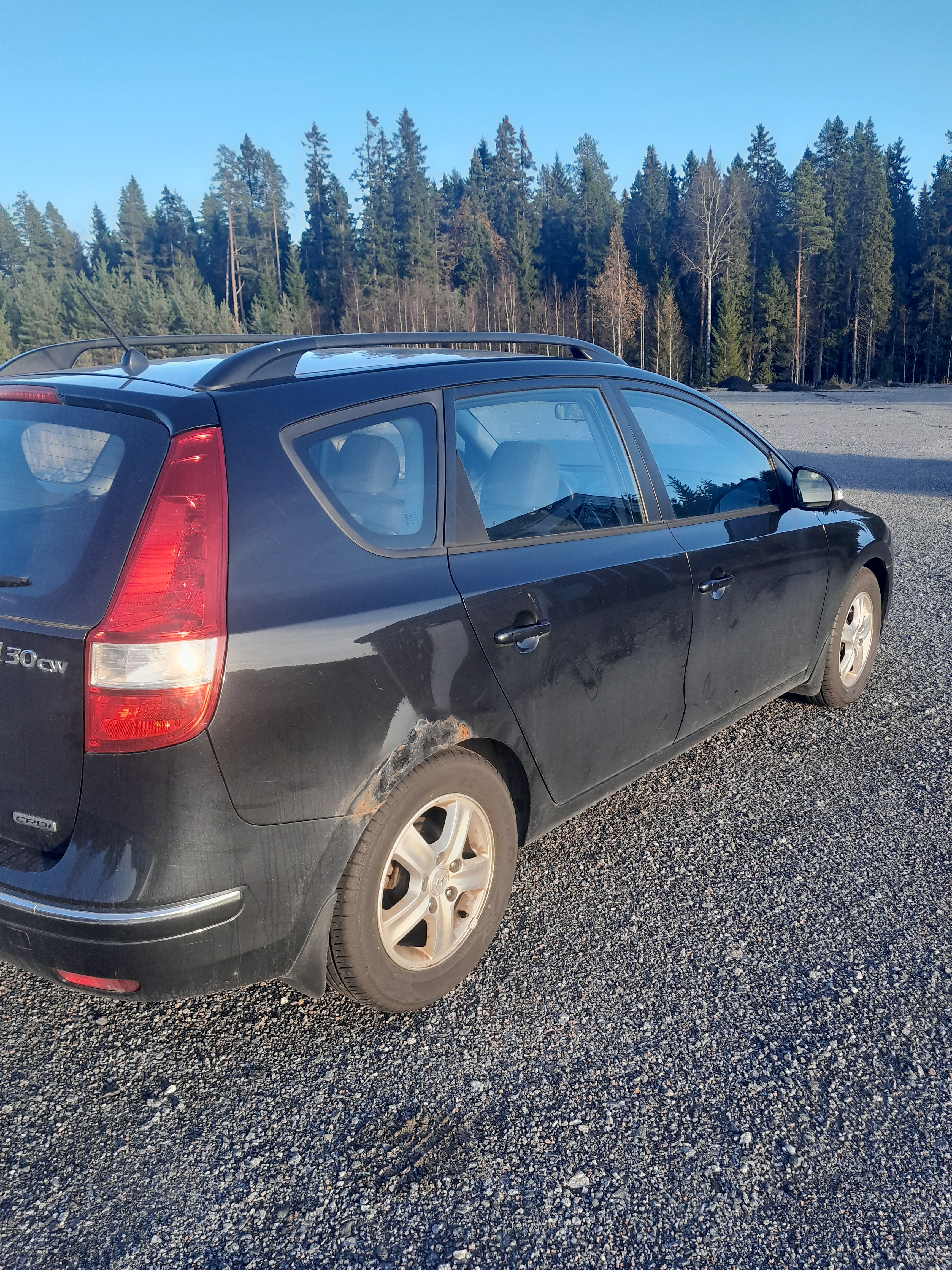 Hyundai i30 1.6 CRDi 2010, bild 3/10