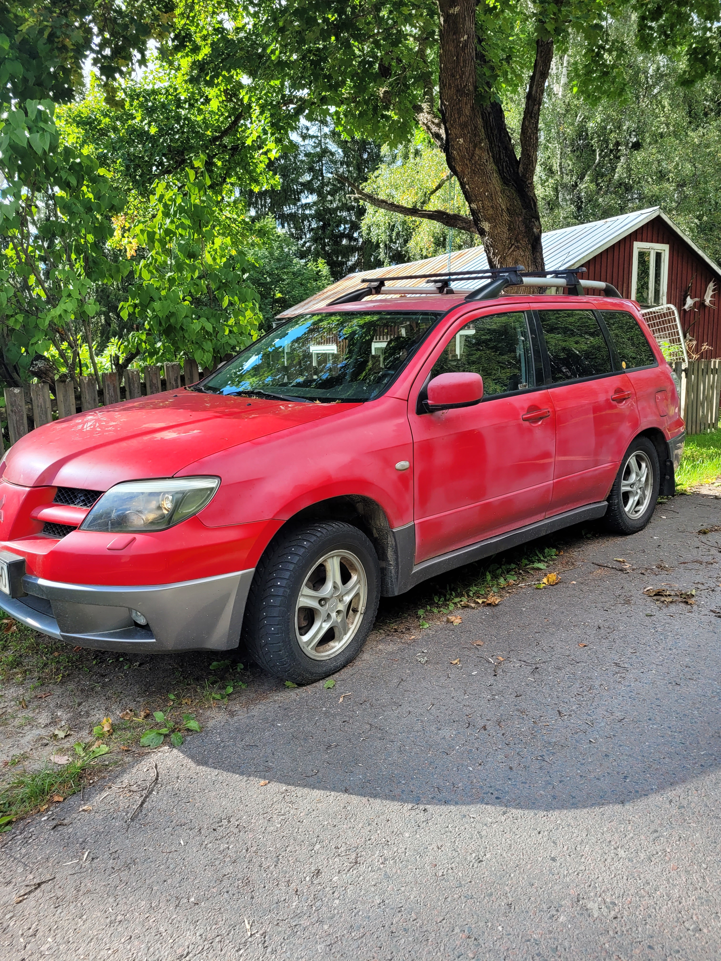 Mitsubishi Outlander 2.4 2004, kuva 2/3