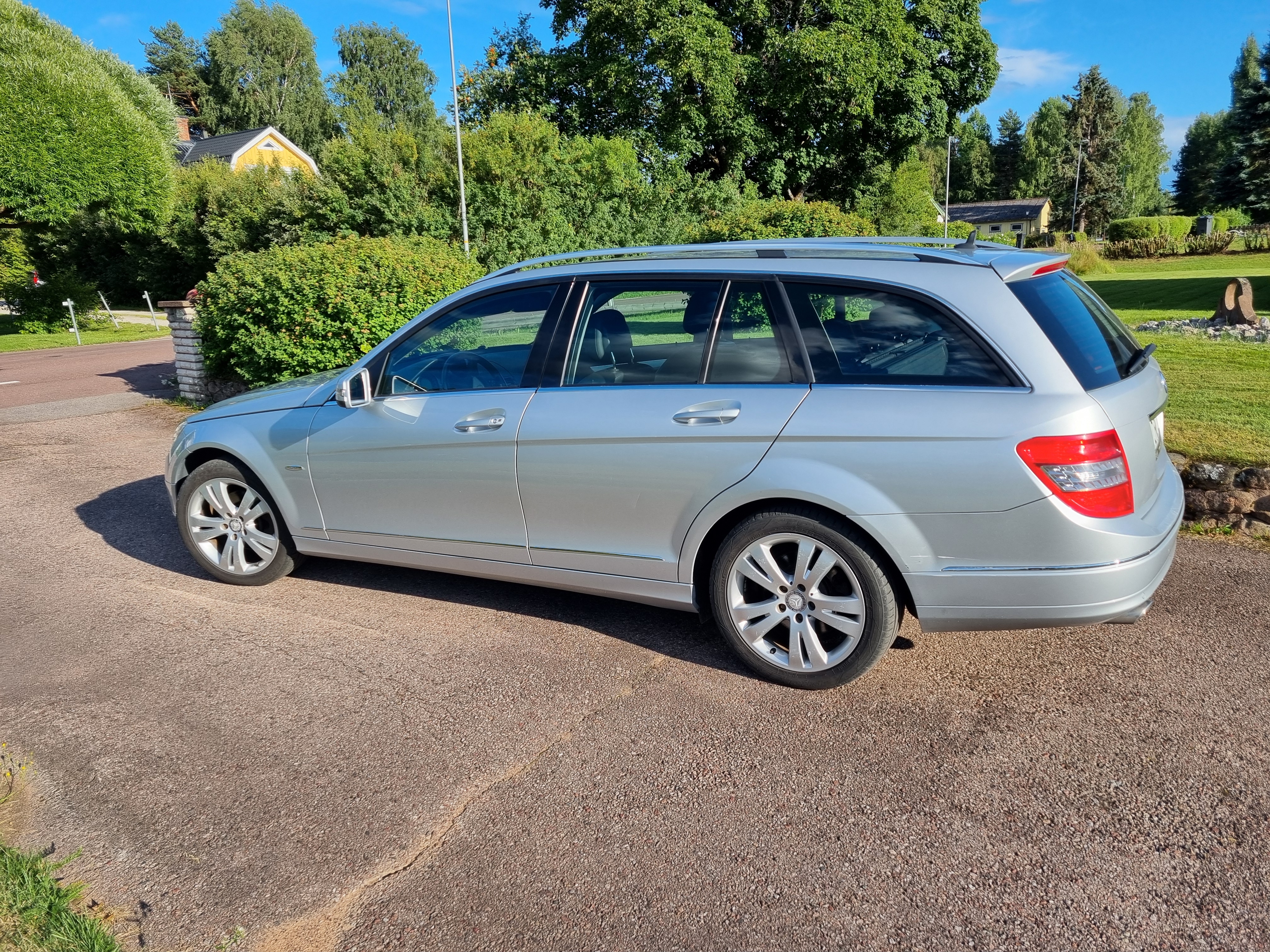 Mercedes-Benz C 220 T CDI 5G-Tronic 2009, kuva 2/7