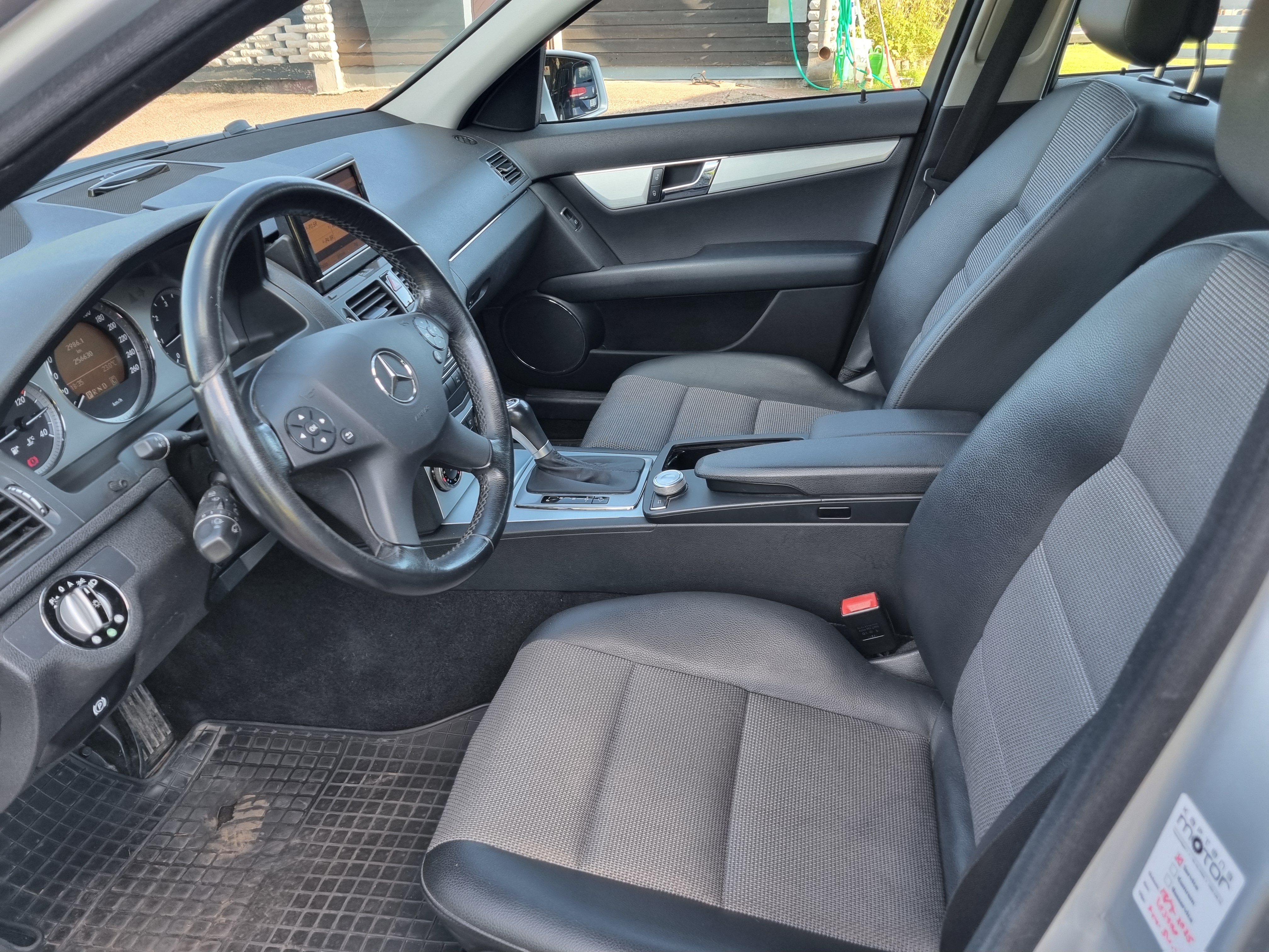 Mercedes-Benz C 220 T CDI 5G-Tronic 2009, kuva 4/7