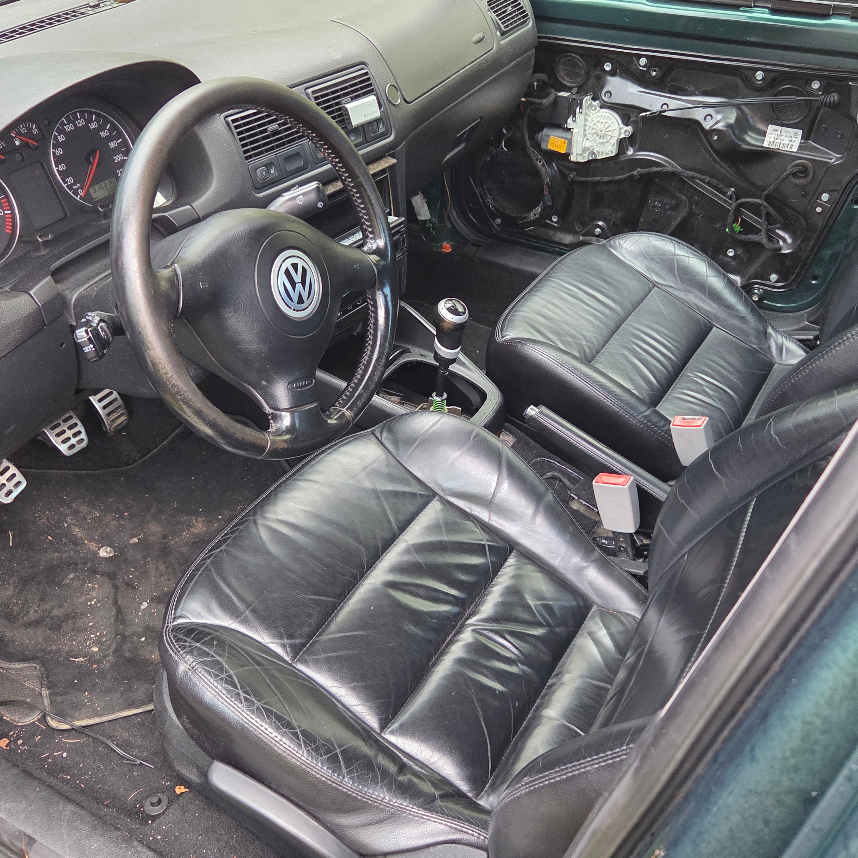 Volkswagen Bora 1.9 TDI Manuell 1999, bild 4/4