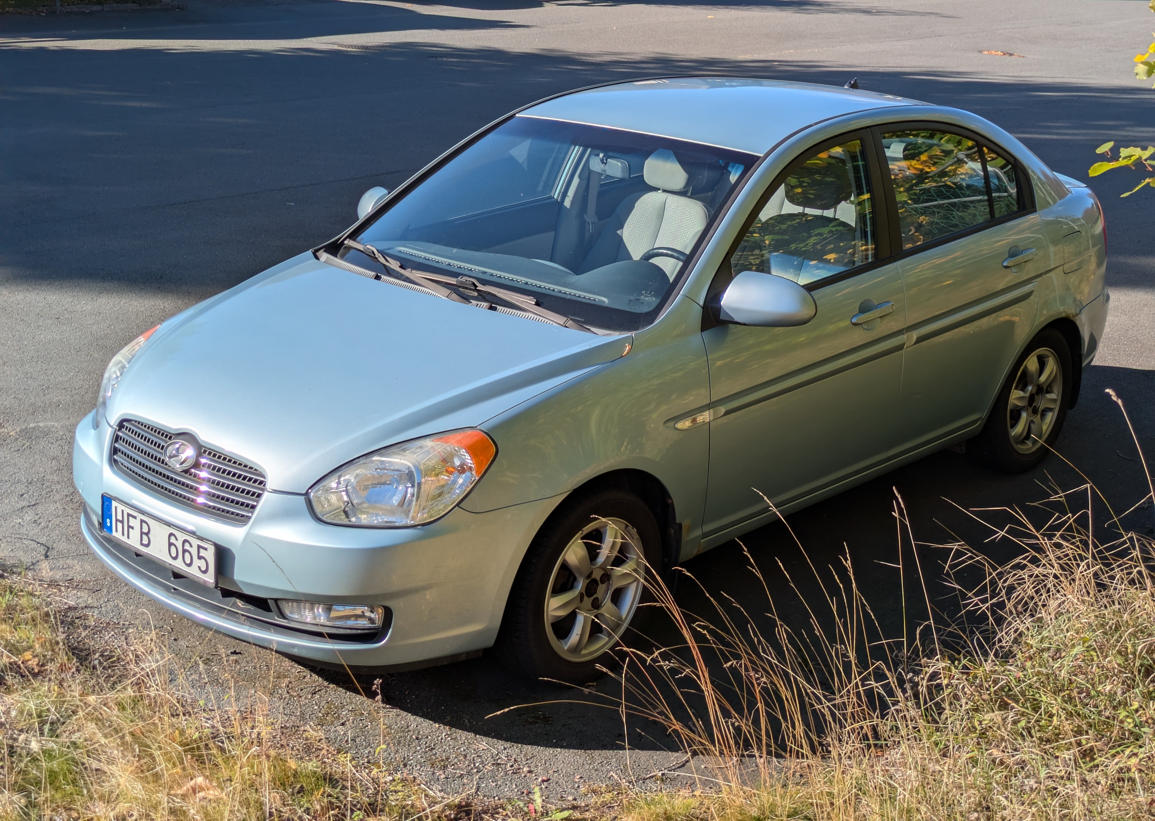 Hyundai Accent 1.6 2007, bild 2/7