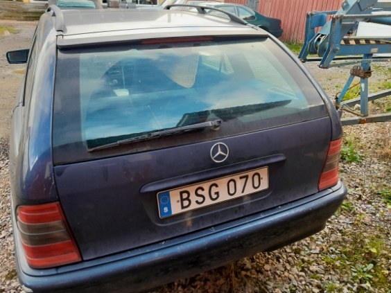 Mercedes-Benz C 180 T Manuell 1998, bild 2/4