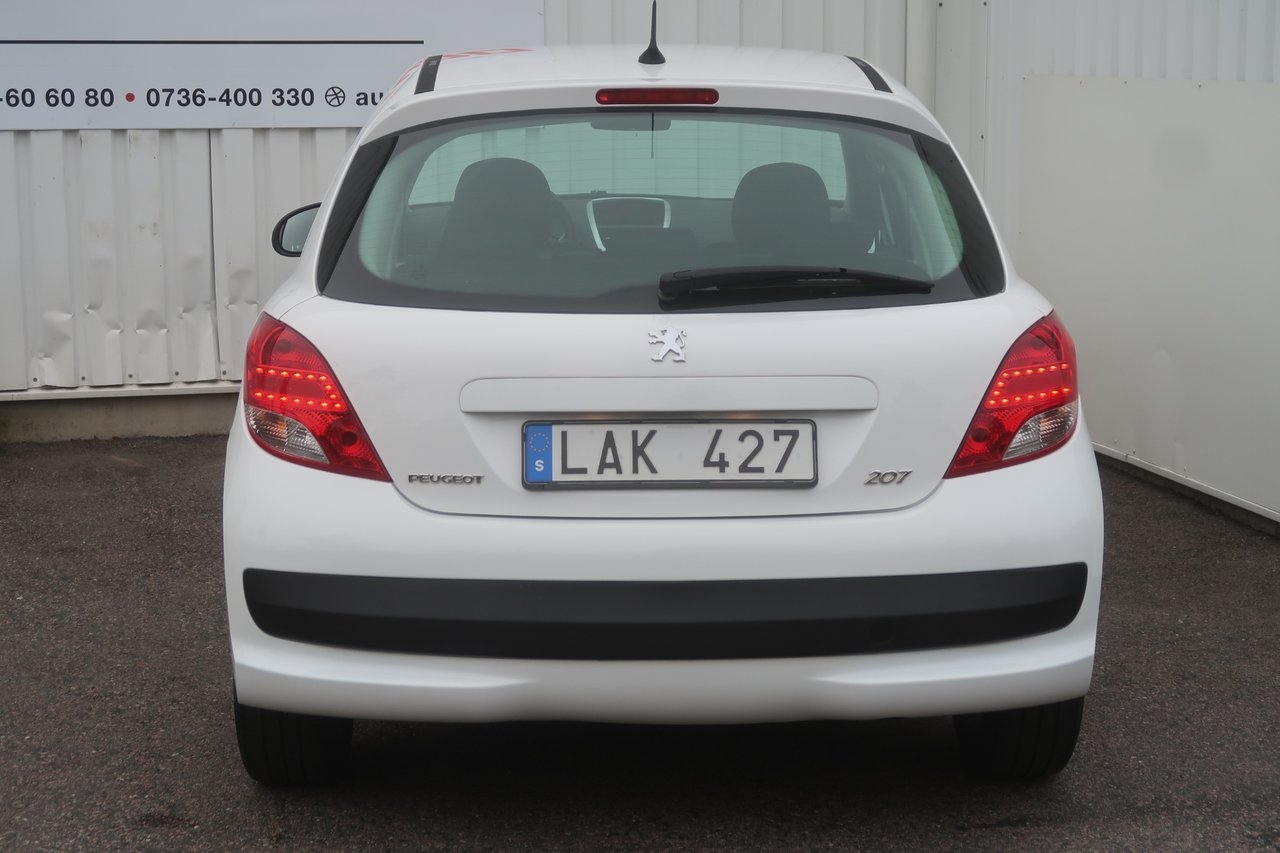 Peugeot 207 HDi FAP 92 Active 2010, bild 4/10