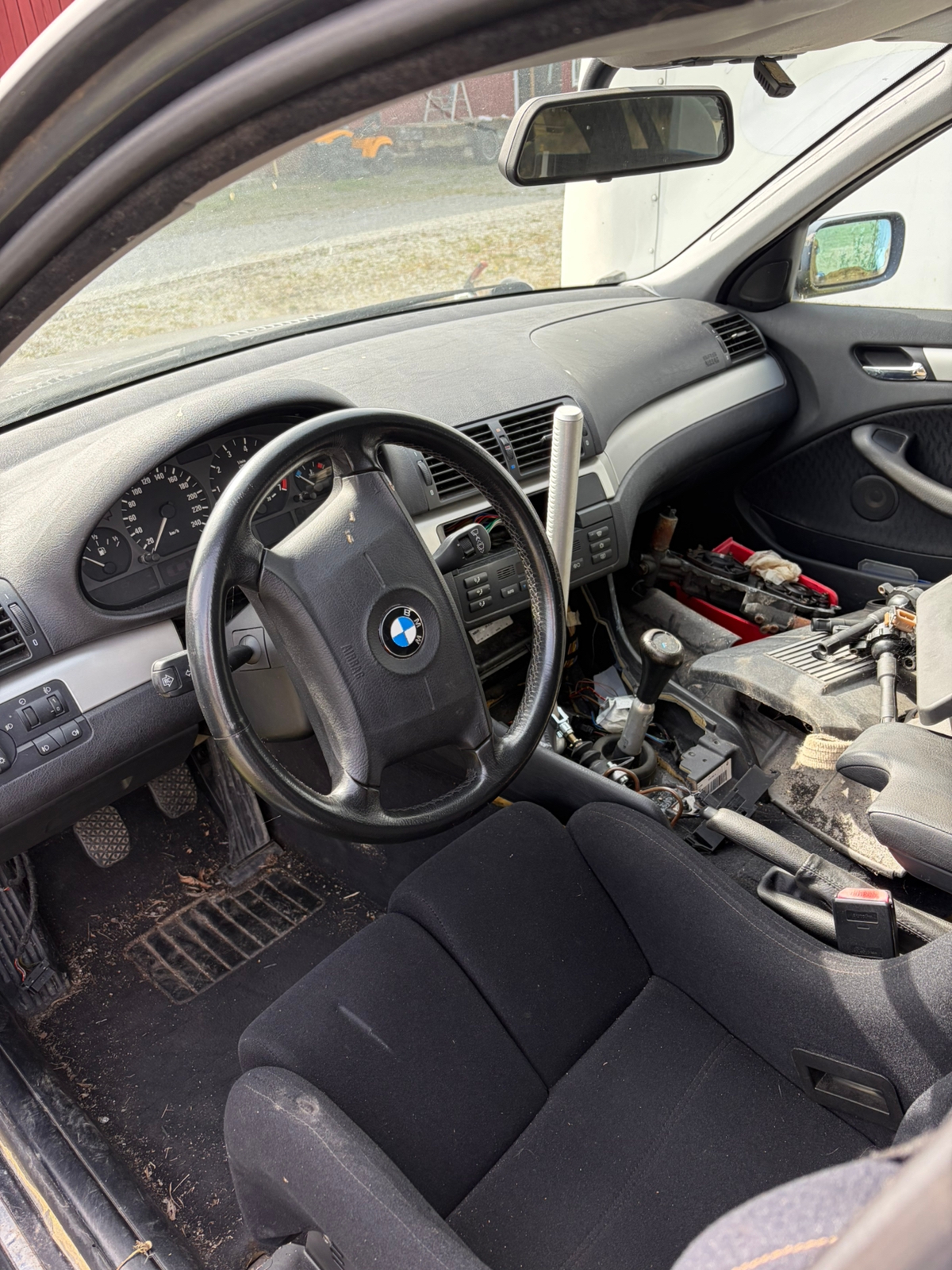 BMW 325 i Touring Manuell 2002, bild 5/7