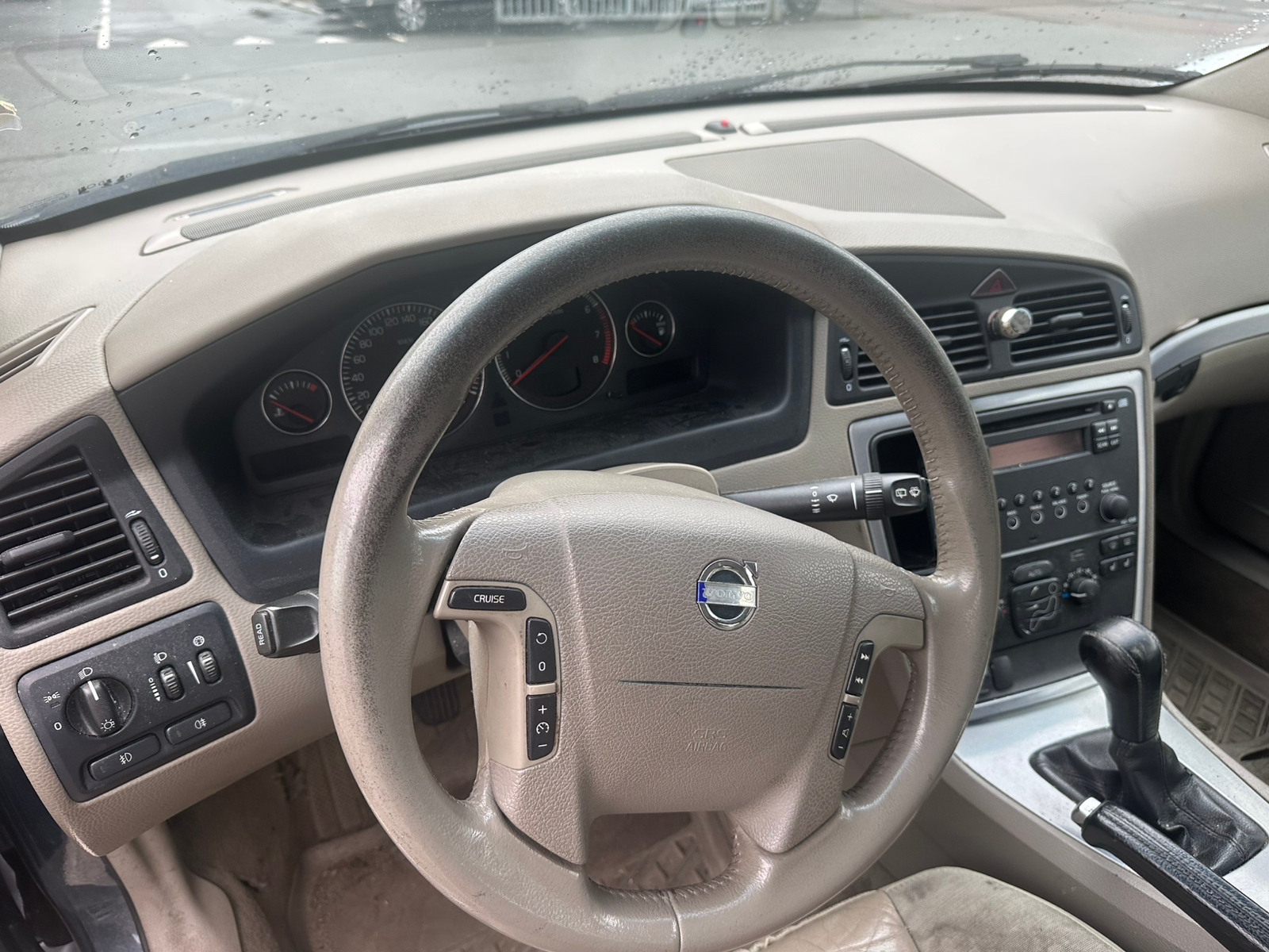 Volvo V70 2.5T Manuell 2005, bild 3/4