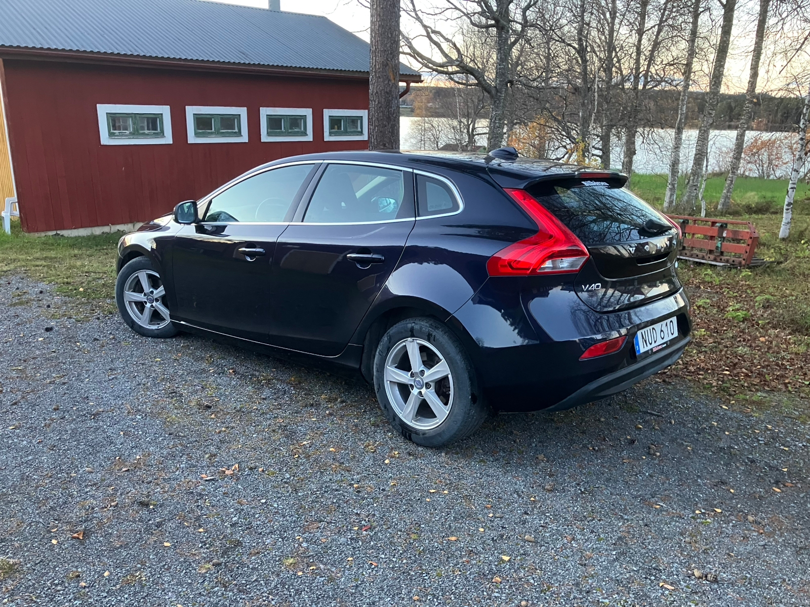 Volvo V40 D2 Manuell 2016, bild 2/4