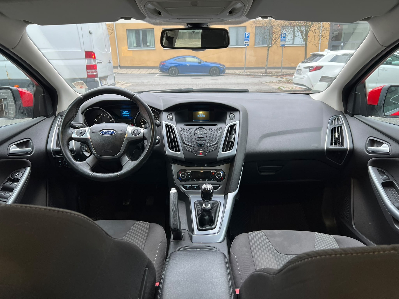 Ford Focus 1.0 EcoBoost 2013, bild 6/7