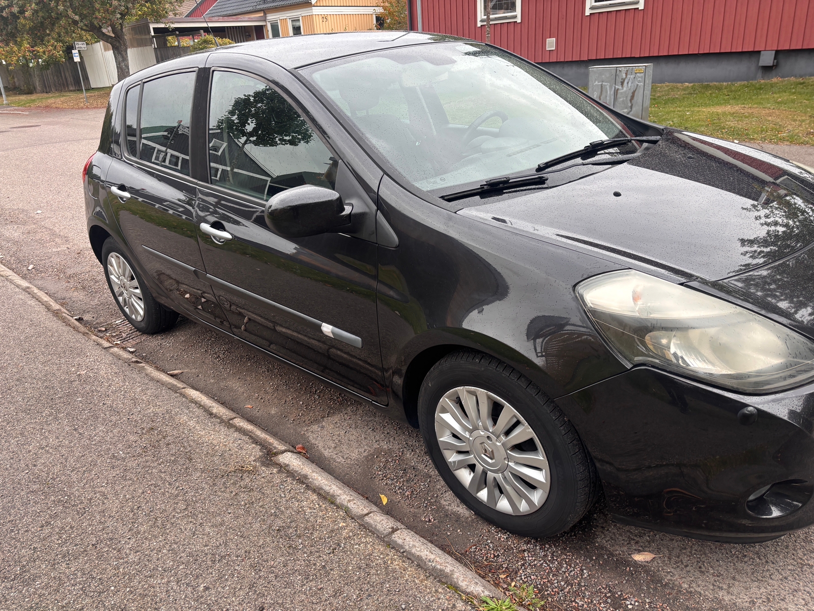 Renault Clio 2011, bild 2/10
