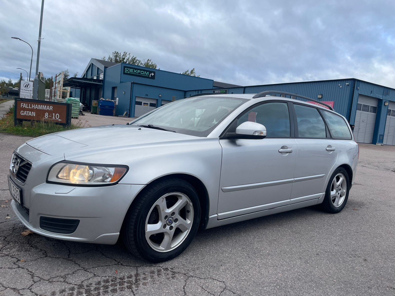 Volvo V50