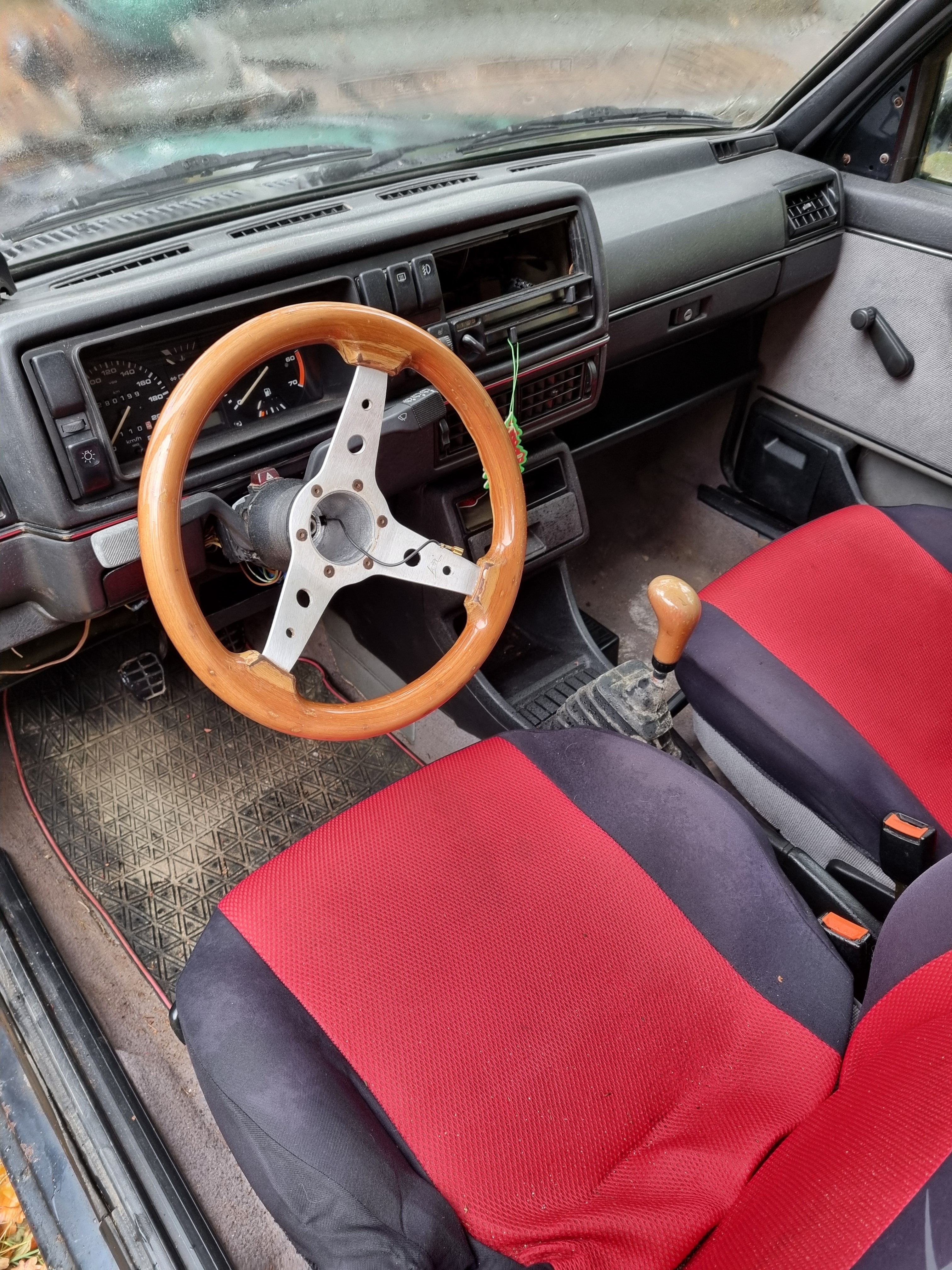 Volkswagen Golf 1.8 1991, bild 3/4