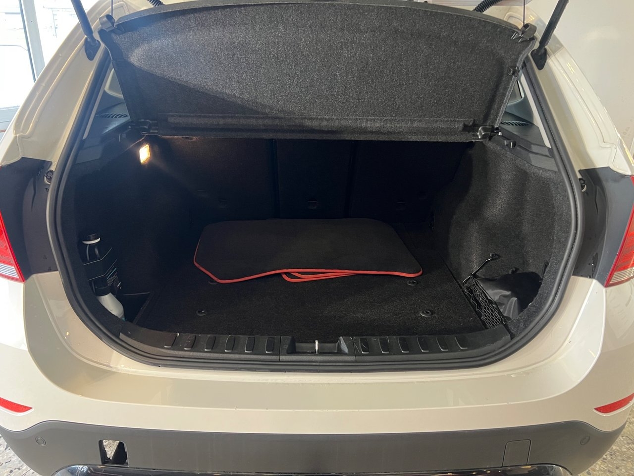 BMW X1 2014, bild 7/10