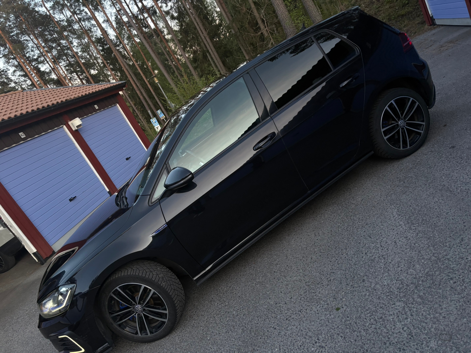 Volkswagen Golf GTE 2018, kuva 2/10