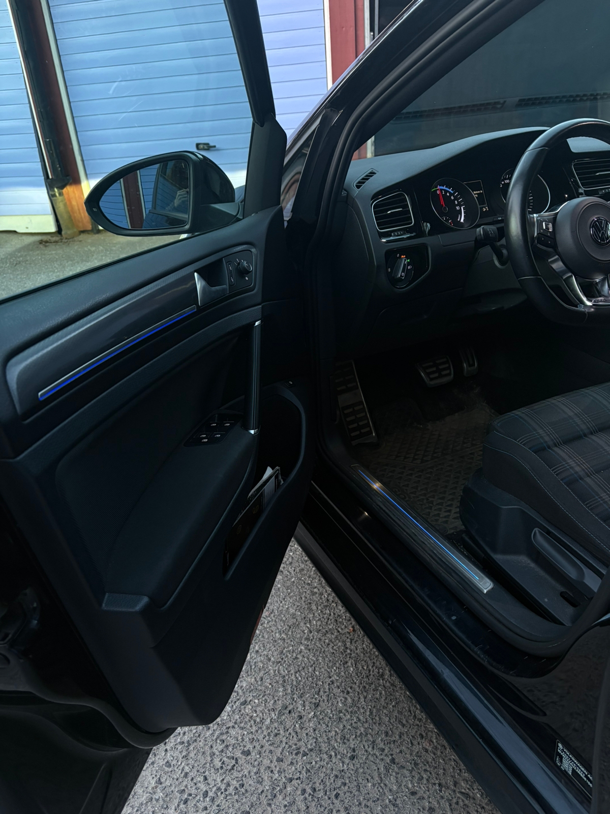 Volkswagen Golf GTE 2018, kuva 7/10
