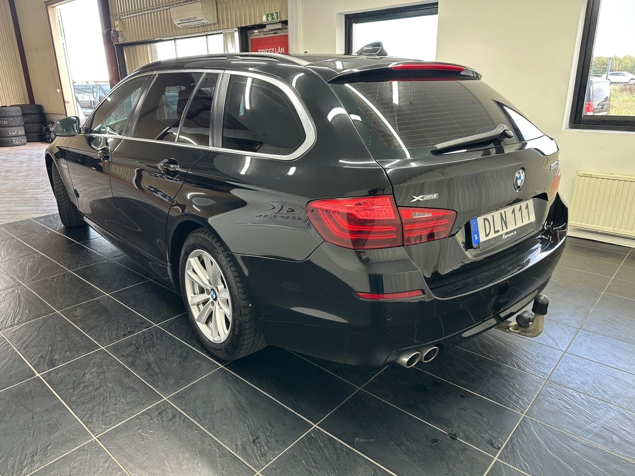 BMW 520d 2017, bild 6/16