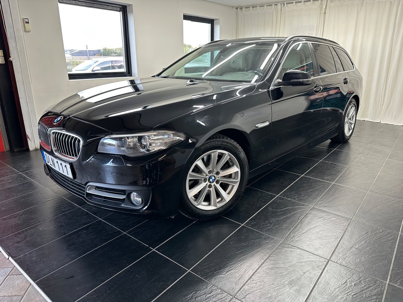 BMW 520d 2017, bild 4/16