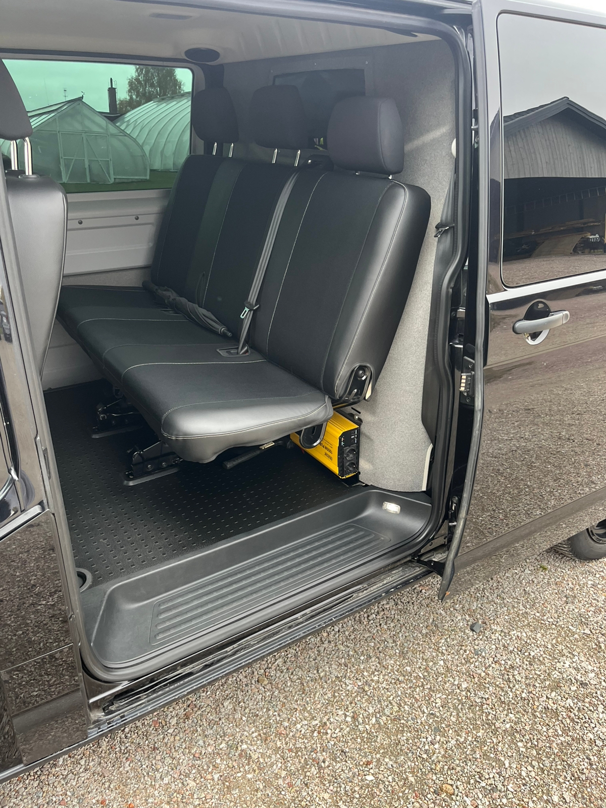 Volkswagen Transporter 2.0 TDI 2022, photo 6/9