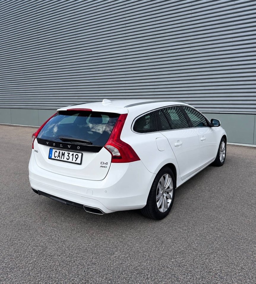 Volvo V60 2015, bild 3/10