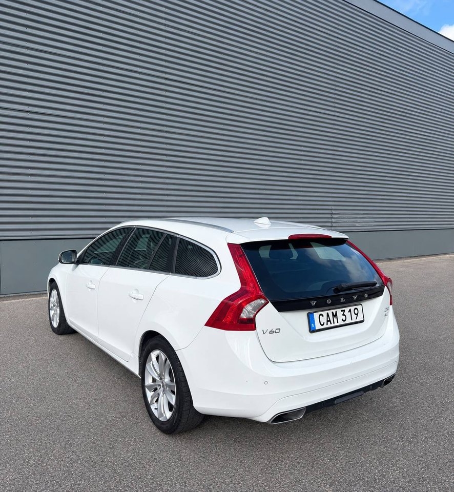 Volvo V60 2015, bild 4/10