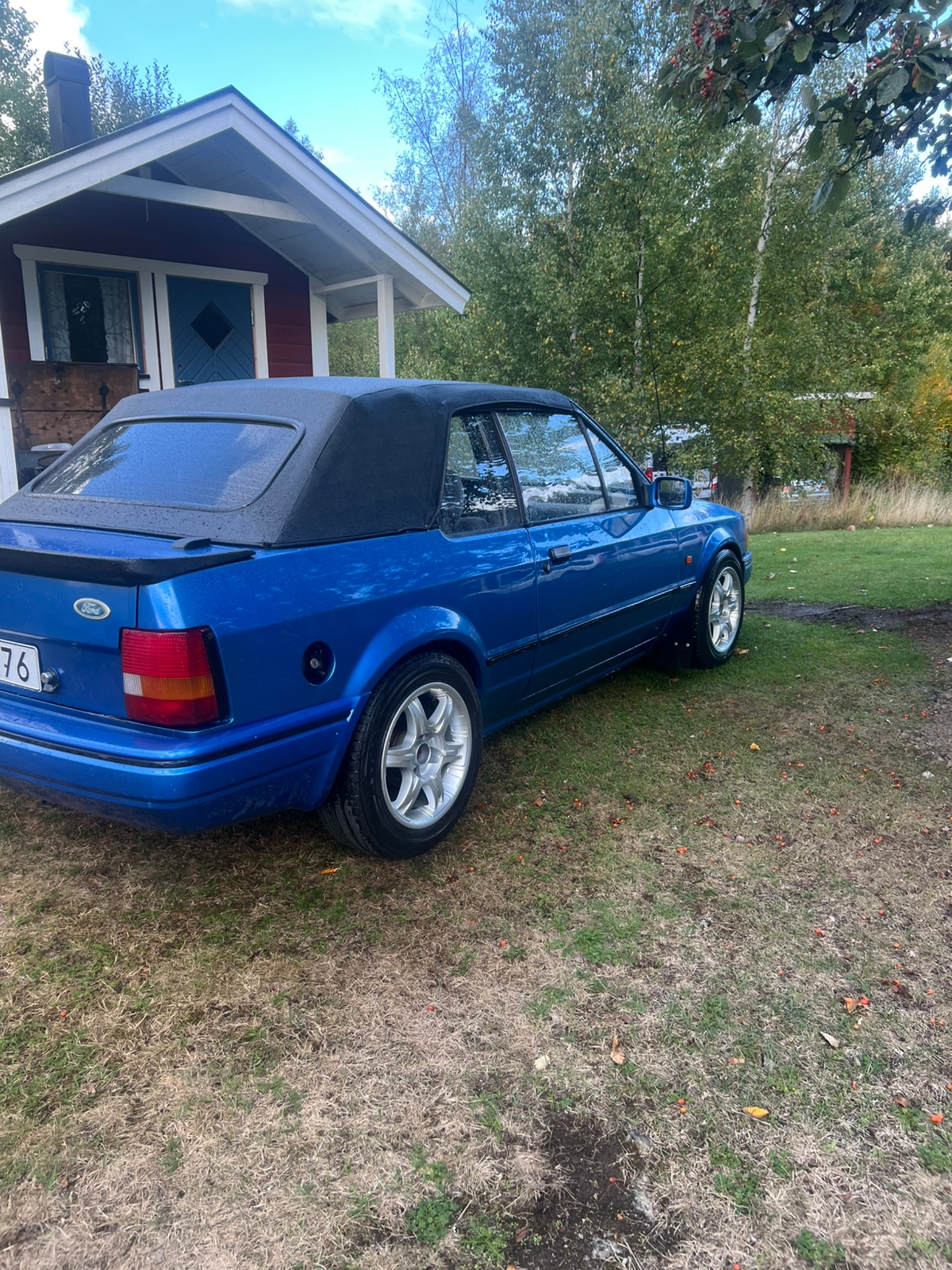 Ford Escort XR3i Cabriolet Manuell 1986, bild 2/7