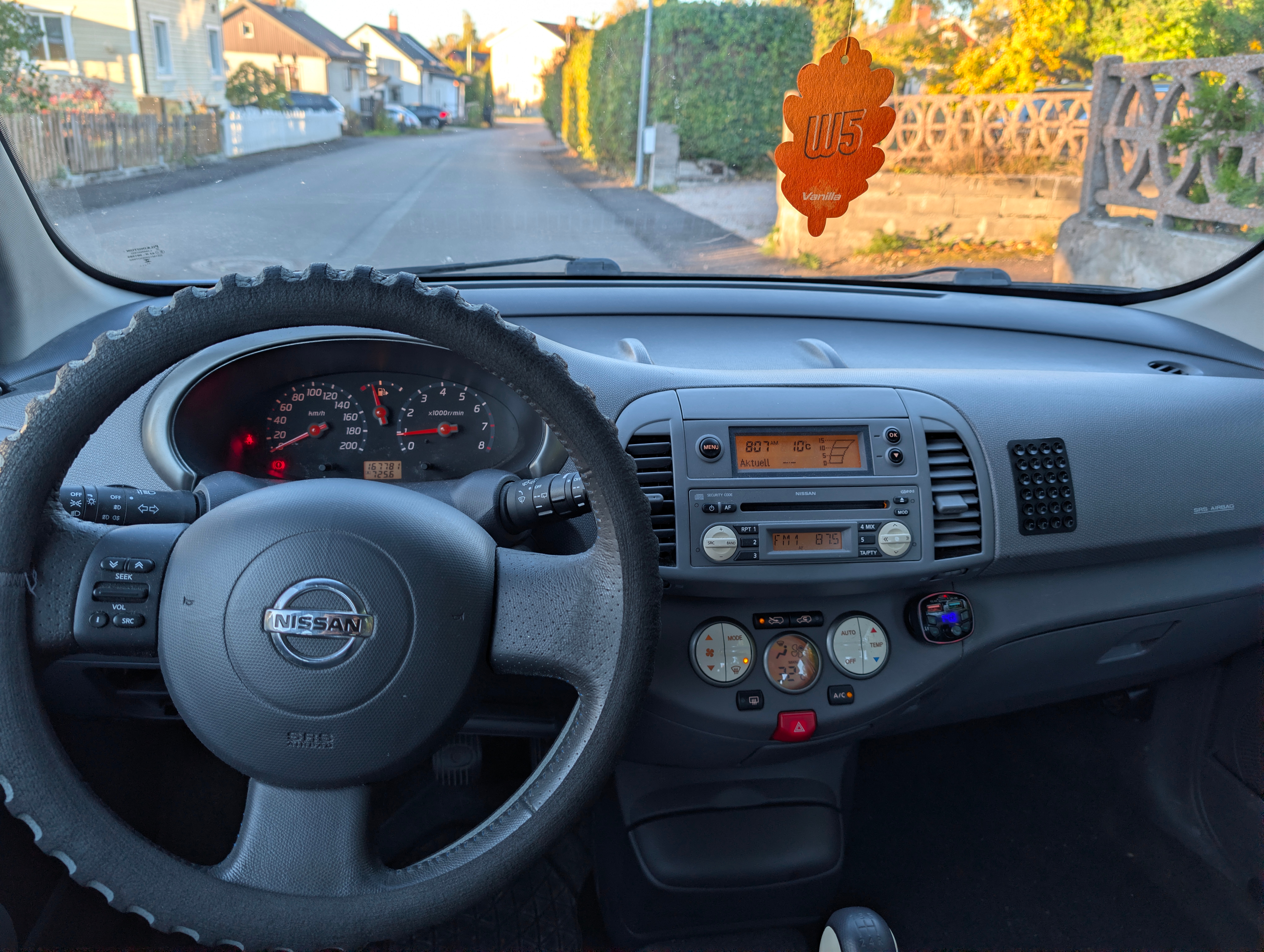 Nissan Micra