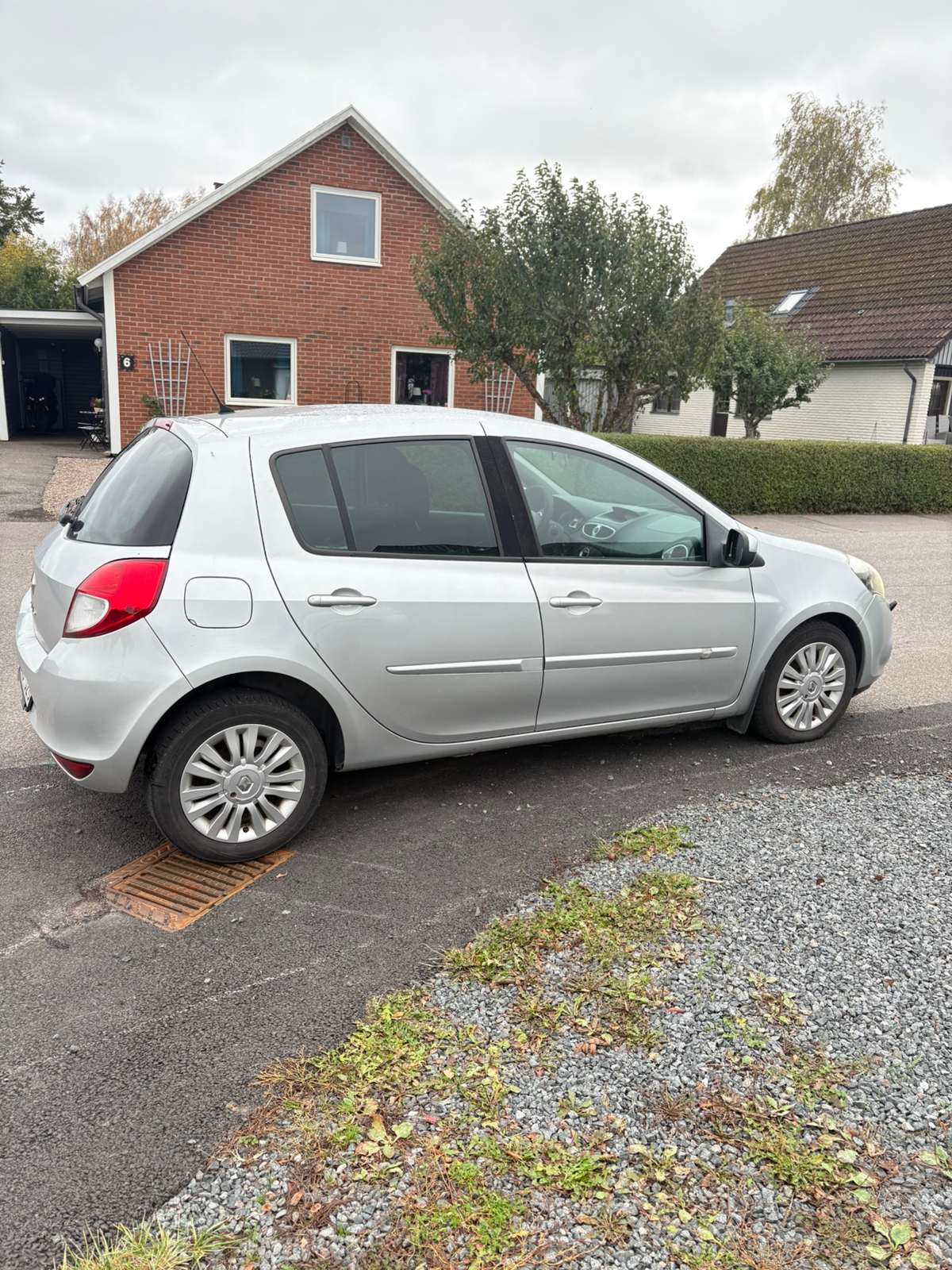 Renault Clio dCi 90 FAP 2011, bild 3/8
