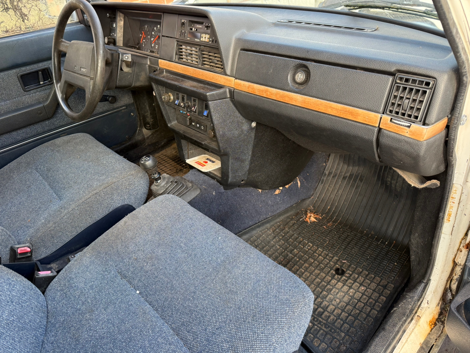 Volvo 245